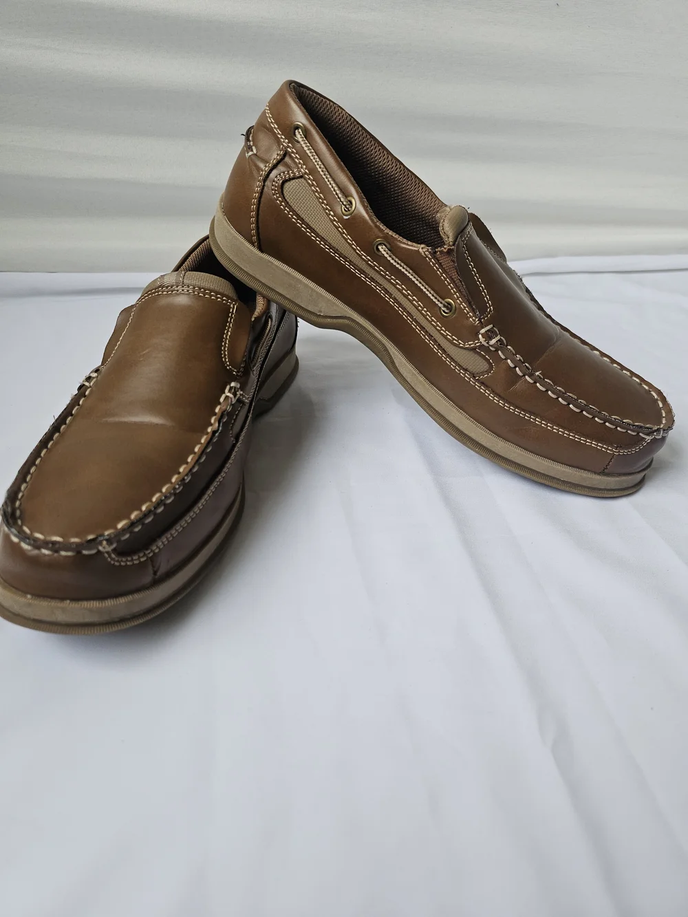 Stone Canyon Men's Brown Slip-On Boat Shoes / Loafers - Size 8.5M